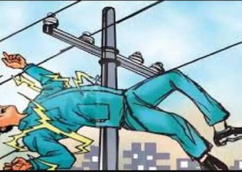 दादरी में शटडाउन लेकर बिजली की लाइन पर काम करते समय करंट लगने से लाइनमैन की हुई मौत