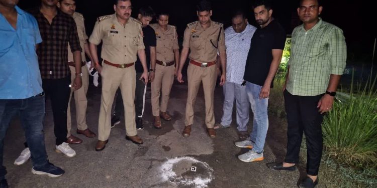 रबूपुरा पुलिस की चार बदमाशों से मुठभेड़, दो के पैर में लगी गोली, दो कॉम्बिंग के दौरान गिरफ्तार