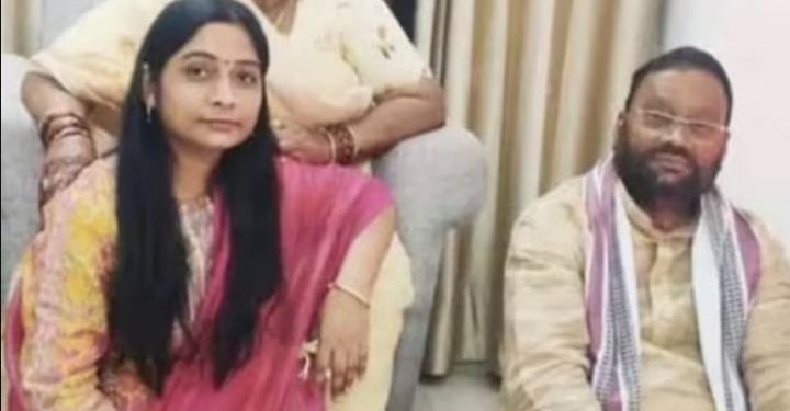 पूर्व मंत्री स्वामी प्रसाद मौर्य और उनकी बेटी संघमित्रा फरार, MP-MLA कोर्ट ने किया घोषित