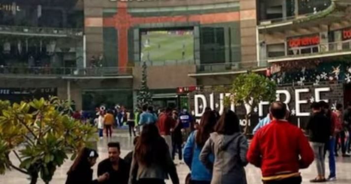 बार में पार्टी के बाद हुए नशे में धुत, गाजियाबाद के दो सिपाहियों ने कर दी फायरिंग