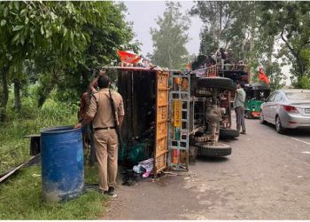Haridwar: डीसीएम व पिकअप वाहन की आमने-सामने की भिड़ंत, एक कांवड़ यात्री की मौत; दस घायल