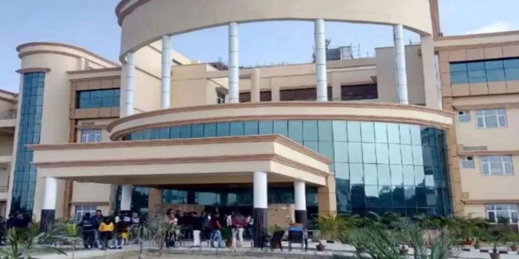 मेरी बेटी के एक-एक अंग काटकर दूसरे को लगा देना… मैं इसे दान कर रहा हूं- लावारिस बच्ची के साथ मिला पत्र