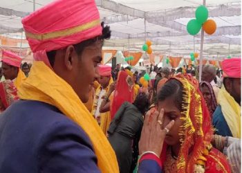 यूपी में एक लाख जोड़ों का घर बसाएगी योगी सरकार, सामूहिक विवाह योजना में किया गया अपडेट