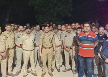 माफिया सुंदर भाटी गिरोह के चार बदमाशो को पुलिस ने किया गिरफ्तार, भारी मात्रा में अवैध हथियार बरामद