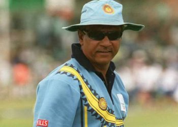 भारत के पूर्व क्रिकेटर और कोच अंशुमान गायकवाड़ का निधन, कैंसर से लड़ रहे थे जंग