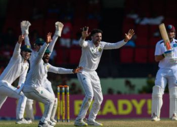 केशव महाराज बने दक्षिण अफ्रीका के ‘स्पिन किंग’, हासिल कर लिया सबसे ज्यादा विकेट लेने का रिकॉर्ड