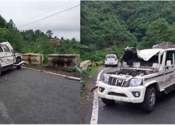 देहरादून-मसूरी रोड पर हादसा: अनियंत्रित होकर डिवाइडर से टकराई बोलेरो, पांच लोग घायल, एक हायर सेंटर रेफर