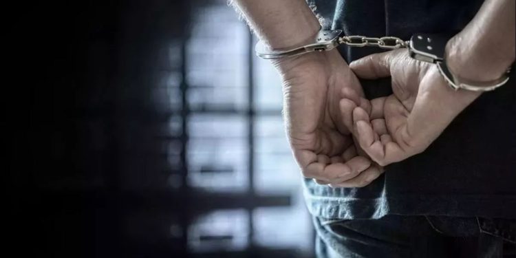 उत्‍तराखंड एसटीएफ ने किया नकली शराब फैक्ट्री का भंडाफोड़, एक आरोपित गिरफ्तार