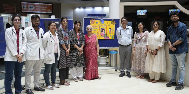 स्तनपान के लिए महिलाओं को जागरूक करने के लिए शारदा हॉस्पिटल में मनाया जा रहा विश्व स्तनपान सप्ताह