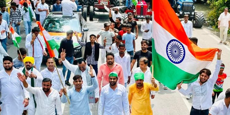 किसान मजदूर संघर्ष मोर्चा ने एमएसपी व स्वामीनाथन आयोग की रिपोर्ट की मांग को लेकर निकला ट्रैक्टर मार्च