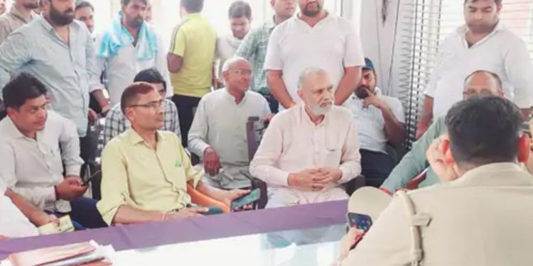 ग्रेटर नोएडा में प्लॉट के नाम पर पति-पत्नी ने की 88 लाख की धोखाधड़ी