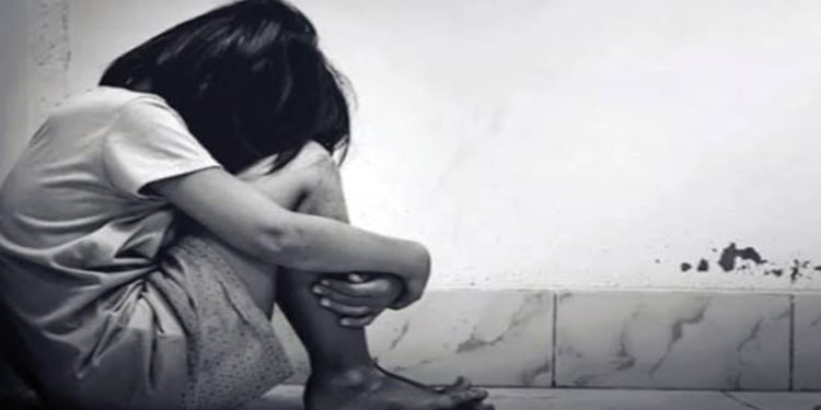 नोएडा में हैवानियत की सारी हदें पार, नशेड़ी ने इस बात पर नाबालिग से की घटिया हरकत