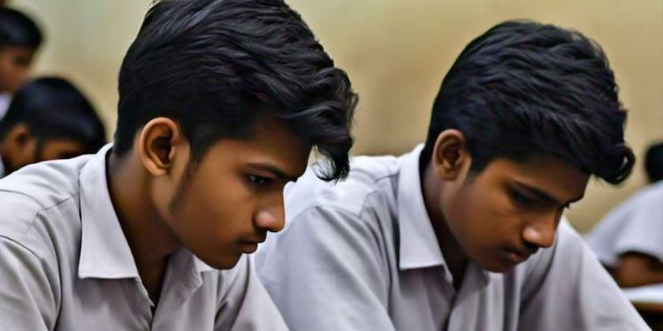 AI की मदद से बना दिए टीचर के अश्लील फोटोज, फिर सोशल मीडिया पर किए वायरल… पुलिस तक पहुंचा मामला