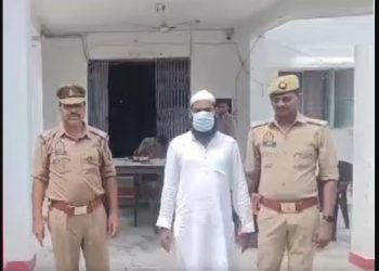 ‘मैं तुम्हें शादी नहीं करने दूंगा…’, बीमार युवती के साथ झाड़फूंक के बहाने गंदी हरकत करता था मुफ्ती, FIR दर्ज