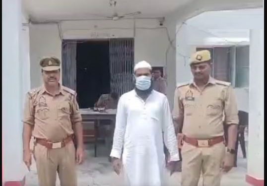 ‘मैं तुम्हें शादी नहीं करने दूंगा…’, बीमार युवती के साथ झाड़फूंक के बहाने गंदी हरकत करता था मुफ्ती, FIR दर्ज