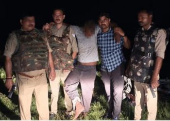 कुशीनगर पुल‍िस का एक्‍शन जारी, नकली नोटों के कारोबार में शामि‍ल 25 हजार का इनामी मुस्तकीम मुठभेड़ में ग‍िरफ्तार