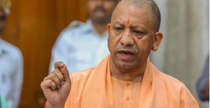 उत्तर प्रदेश में 15 आईपीएस अधिकारियों का तबादला, कई जिलों के एसपी बदले