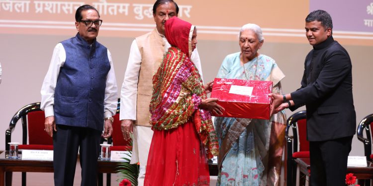 मजबूत नीव होगी तभी बनेगा विकसित भारत – आनंदीबेन पटेल