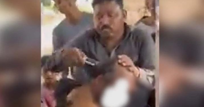 UP: पेड़ से उलटा लटकाकर पीटा, बाल मुंडवाया; गोबर उठाने से मना करने पर दबंगों ने दी ऐसी सजा