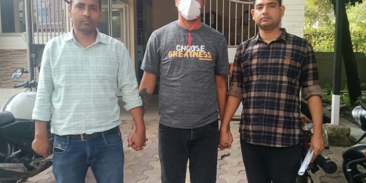 साइबर क्राइम। डिजिटल अरेस्ट कर लाखों रुपए की धोखाधड़ी ठगी करने वाला शातिर साइबर ठग गिरफ्तार