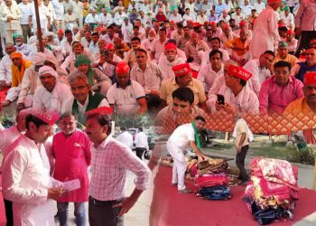 हाई पावर कमेटी की रिपोर्ट सार्वजनिक होने पर 9वे दिन किसानों का धरना समाप्त