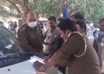 शाहजहांपुर में गर्दन काटकर महिला की हत्या, झाड़ियों में फेंकी लाश, 5 दिनों से लापता थी