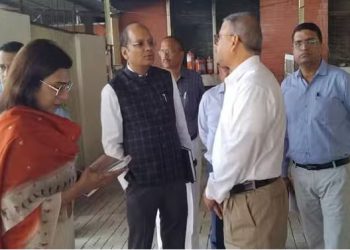 झांसी मेडिकल कॉलेज अग्निकांड; एक और बच्चे ने दम तोड़ा, अब तक 12 की मौत