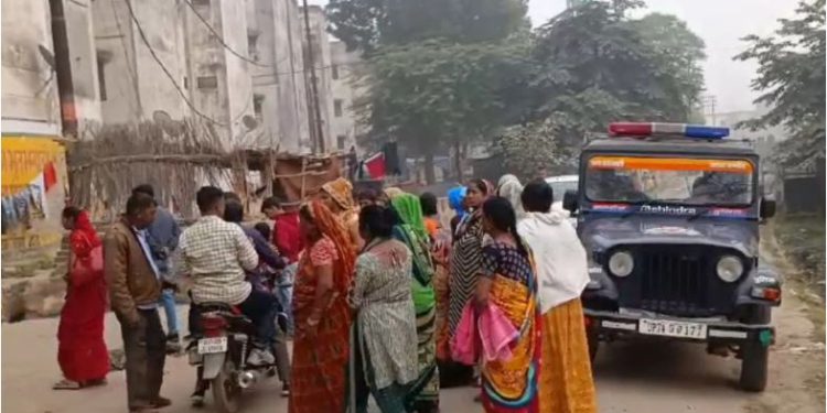 कांशीराम कॉलोनी के कमरे में खून से लथपथ मिली महिला