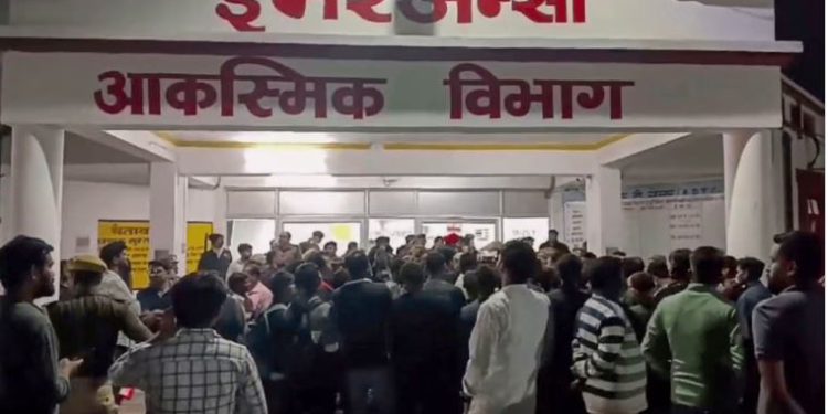 झांसी अग्निकांड पर मानवाधिकार आयोग सख्त, UP सरकार-DGP से मांगा जवाब, नोटिस जारी