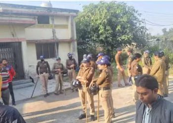 लापता युवक का नौ दिन बाद नदी किनारे गड्ढे में मिला शव, संदिग्धों से पूछताछ में जुटी पुलिस