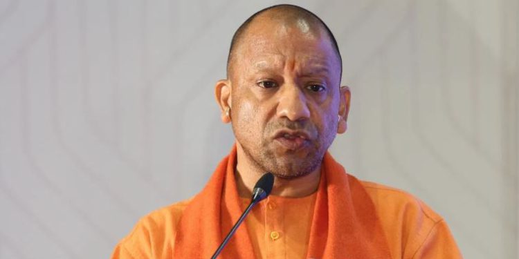 यूपी में इन राज्यकर्मियों का नहीं होगा प्रमोशन, योगी सरकार ने IAS व PCS अफसरों के लिए भी जारी किया नया आदेश