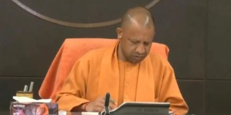 संभल का एक भी उपद्रवी बचना नहीं चाहिए… बैठक में सीएम योगी का अधिकारियों को निर्देश