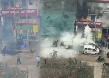 ग्रेटर नोएडा वेस्ट स्थित अस्पताल में लगी आग, घंटे की मशक्कत के बाद आग पर पाया काबू