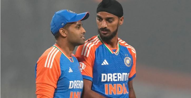 ‘थोड़ा सा अंधविश्वासी…’, इंग्लैंड के खिलाफ दूसरे टी20 में रोमांचक जीत के बाद सूर्यकुमार यादव का रिएक्शन वायरल