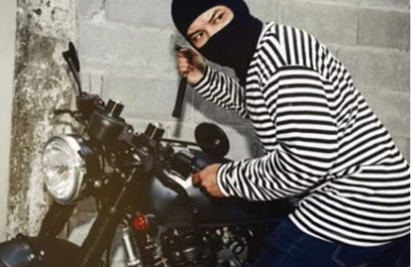 नौकरी छूटी तो अकाउंटेंट बन गया चोर, नोएडा में चुराने लगा वाहन; इस लत ने किया ‘मजबूर’