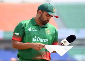 चैंपियंस ट्रॉफी से पहले बांग्लादेश टीम को झटका, तमीम इकबाल ने अचानक ली रिटायरमेंट