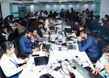 ग्रेटर नोएडा में टेक्नोवेशन हैकथॉन का हुआ आयोजन, देश विदेश के छात्र दिखाएंगे हुनर