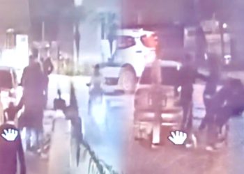 ग्रेनो वेस्ट में सोसायटी में दबंगो ने जमकर की मारपीट, वीडियो सोशल मीडिया पर वायरल