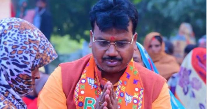 बीजेपी ने मिल्कीपुर में लिया अयोध्या की हार का बदला, चंद्रभानु पासवान ने सपा के ‘पोस्टर बॉय’ से छीनी जीत