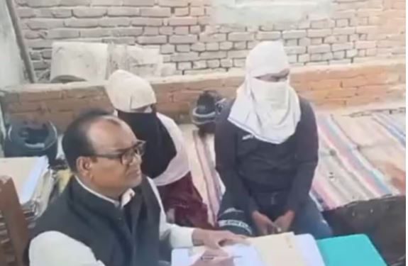 गर्लफ्रेंड को कोर्ट में बुलाया, फिर सबके सामने सिंदूर से भर दी मांग… मुस्लिम युवक की वकीलों ने कर दी धुनाई