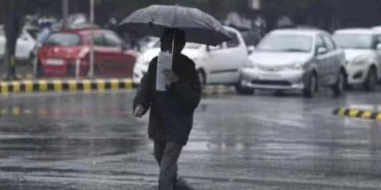 आ रहा चक्रवाती तूफान, इन तीन राज्यों के लिए जारी हुआ अलर्ट, गरज और बिजली के साथ…