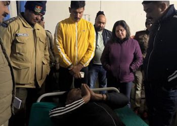 देहरादून में पुलिस और गौतस्कर के बीच एनकाउंटर, पैर में गोली लगने से घायल हुआ बदमाश