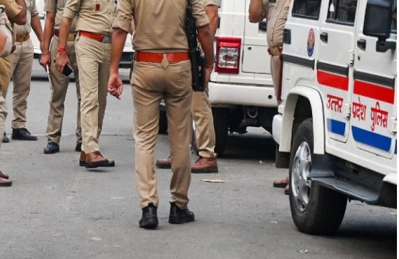 कहासुनी का बदला लेने को युवक को मारी थी गोली, नोएडा पुलिस संग एनकाउंटर में क्रिकेटर समेत 3 घायल