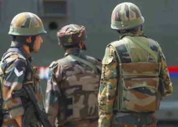 जम्मू-कश्मीर: कठुआ एनकाउंटर में 3 आतंकी ढेर, 3 जवान भी शहीद