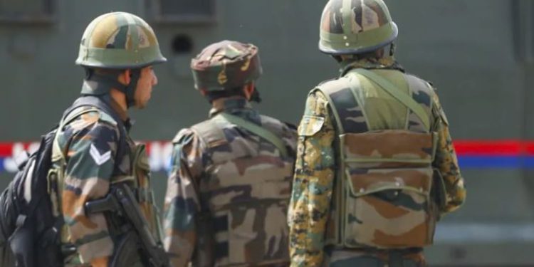 जम्मू-कश्मीर: कठुआ एनकाउंटर में 3 आतंकी ढेर, 3 जवान भी शहीद