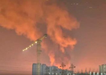 मुंबई में धारावी बस डिपो के पास ट्रक में लदे गैस सिलेंडरों में विस्फोट, इलाके में दहशत