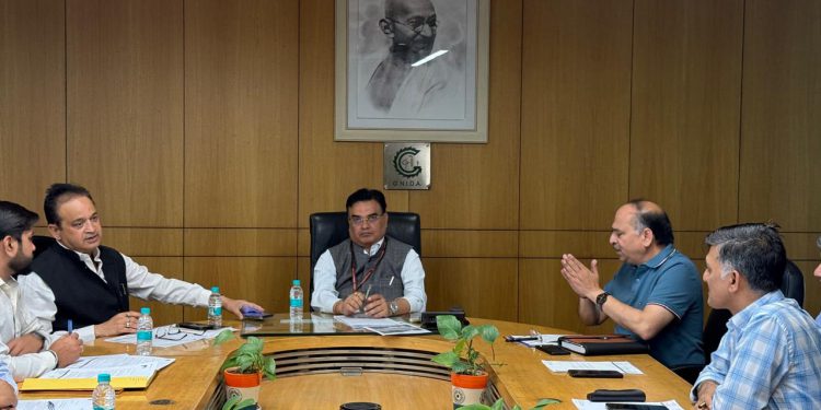 ग्रेनो प्राधिकरण औद्योगिक सेक्टरों में सफाई और बेहतर करने के लिए चलाएगा अभियान