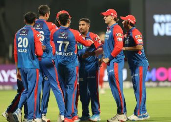 दिल्ली ने आरसीबी को बुरी तरह रौंदा, 6 विकेट से जीता मैच, राहुल ने खेली 93 रनों की नाबाद पारी