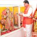 उत्तराखंड: घर-घर पूजी जा रहीं ‘देवियां’, सीएम धामी ने पत्नी संग किया कन्या पूजन