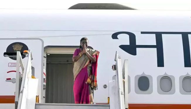 राष्ट्रपति द्रौपदी मुर्मू पुर्तगाल और स्लोवाकिया की राजकीय यात्रा पर रवाना, विभिन्न कार्यक्रमों में लेंगी हिस्सा